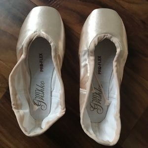 Grishko Pro-flex 2007 Pointe Shoes